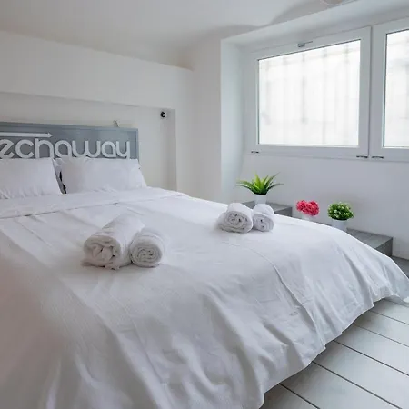 Cozy Loft - Zona Certosa - Con Wi-fi & Netflix & Parking Free In The Street *